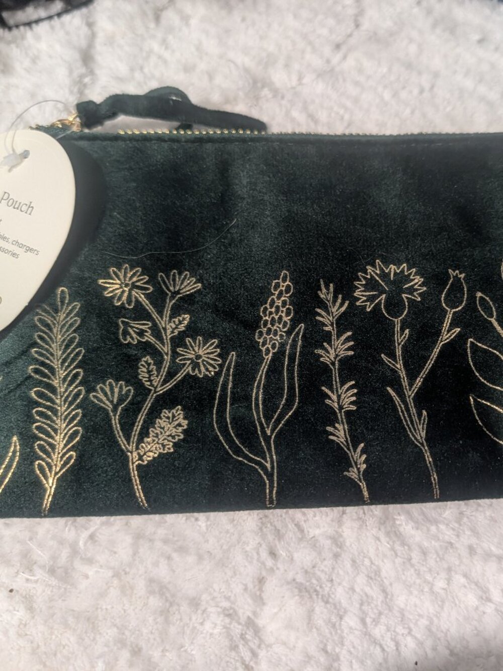 NWT Threshold Emerald Green Velvet Tech Pouch Gold Botanical Wildflower 5"x8"